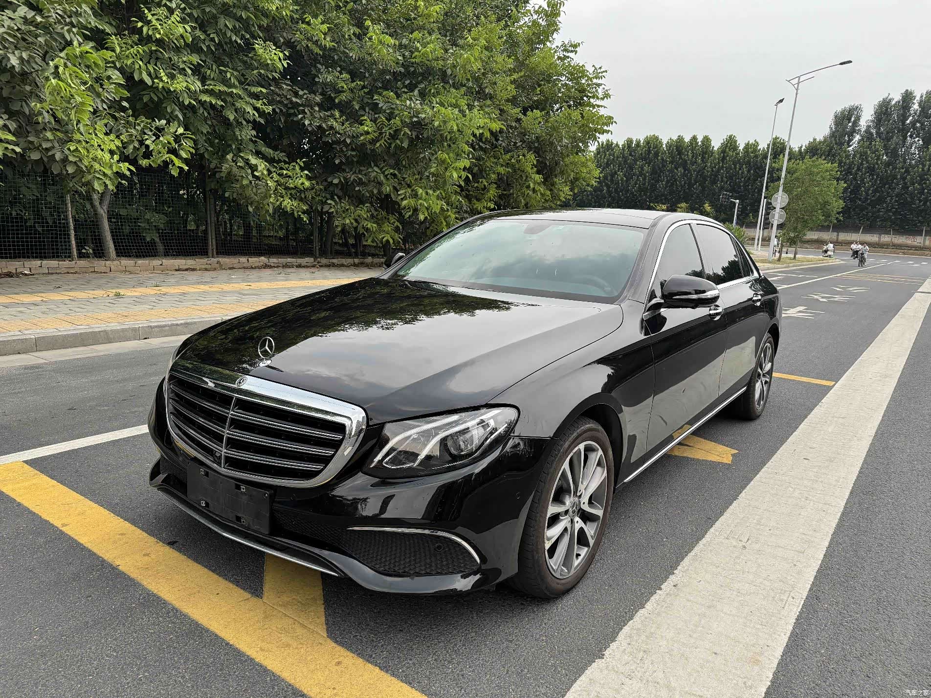 Mercedes-Benz E-Class, 2019 1