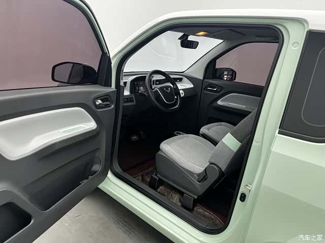 Wuling MINIEV, 2021 14