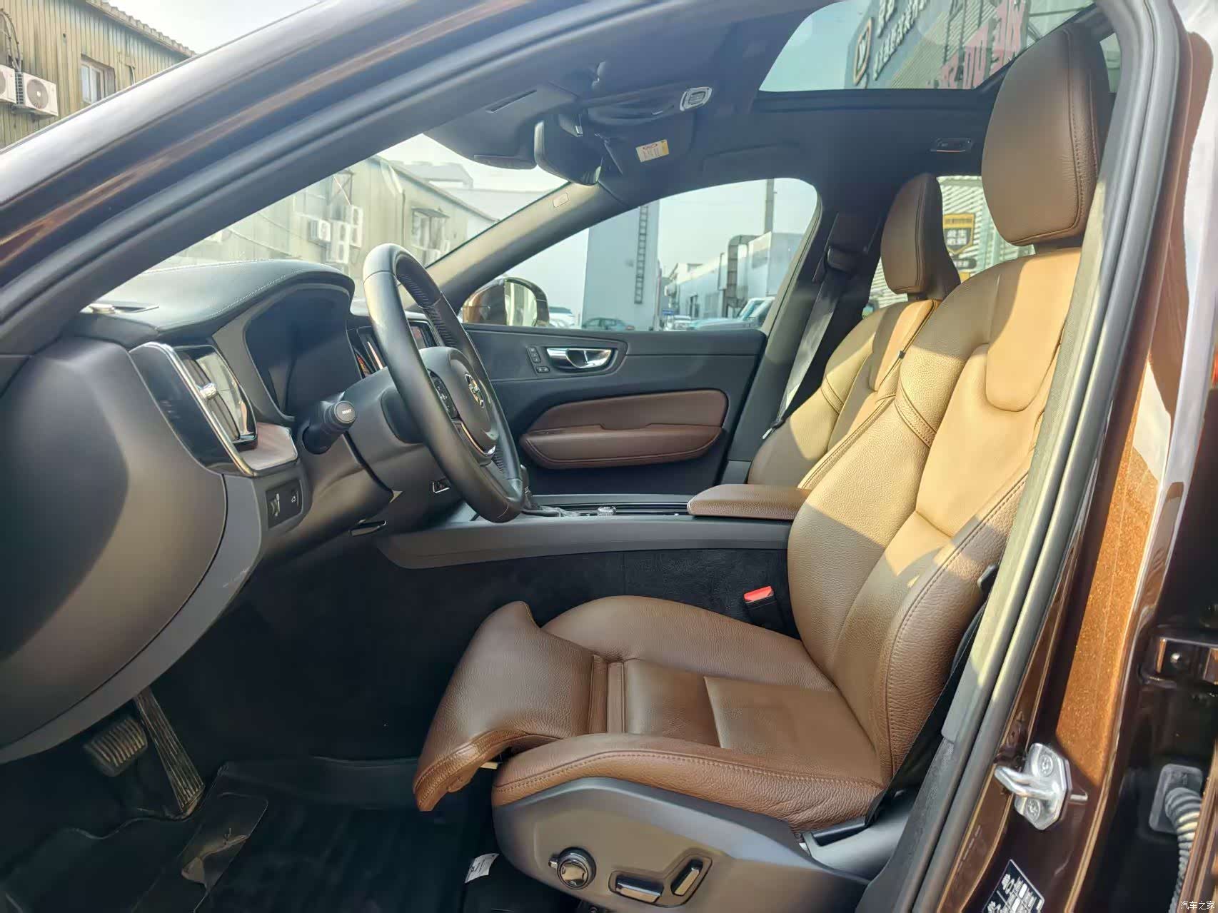 Volvo XC60, 2021 10