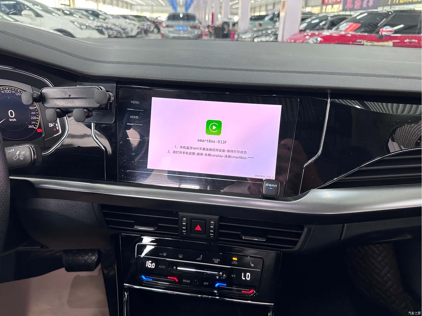 Volkswagen Passat, 2022 13