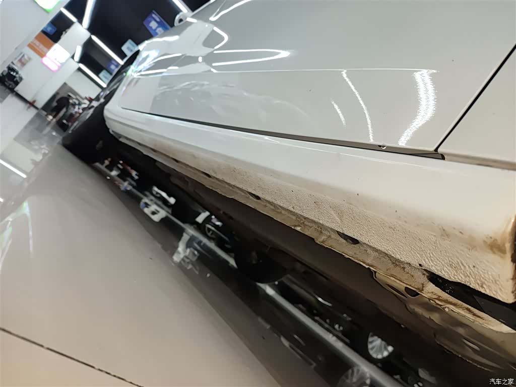 Geely Emgrand, 2024 19