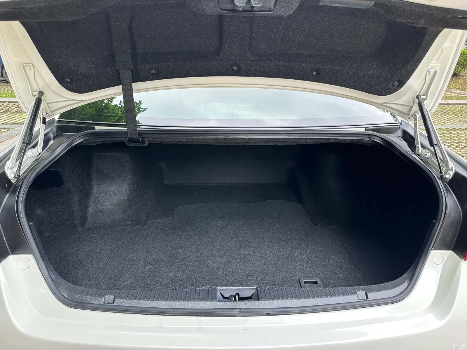 Toyota Crown, 2018 11