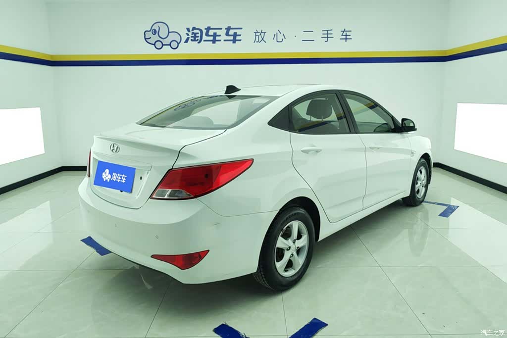 Hyundai GLS, 2016 3