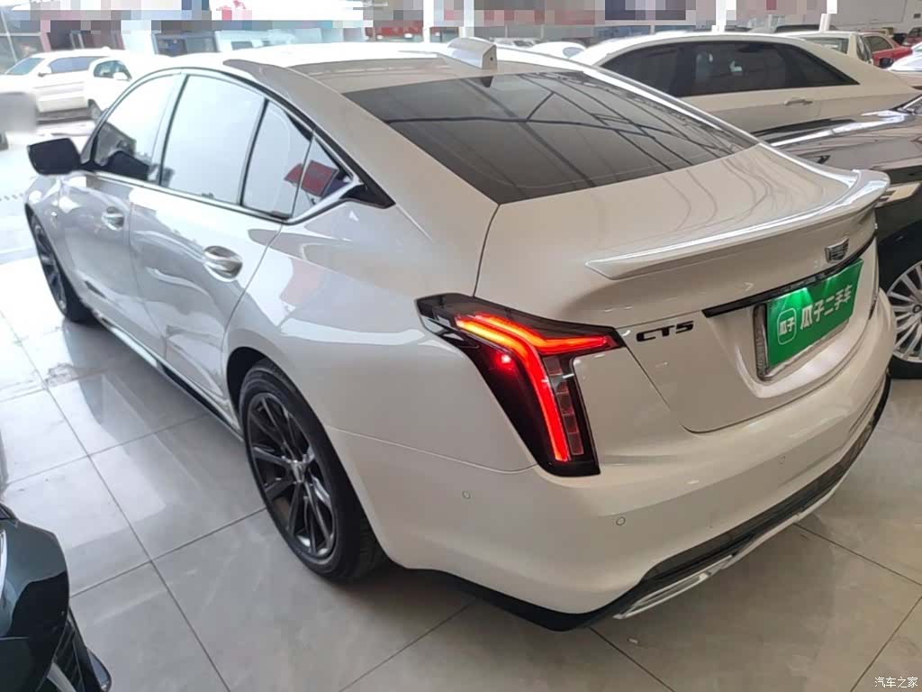Cadillac CT5, 2025 все фото