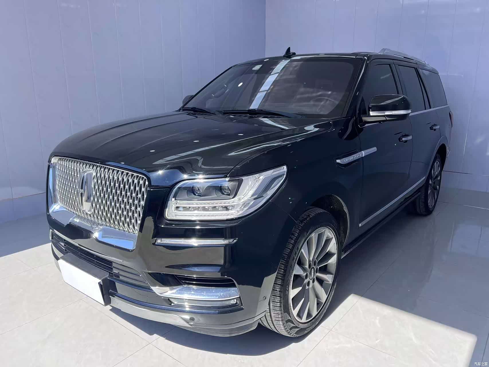 Lincoln Navigator, 2019 1