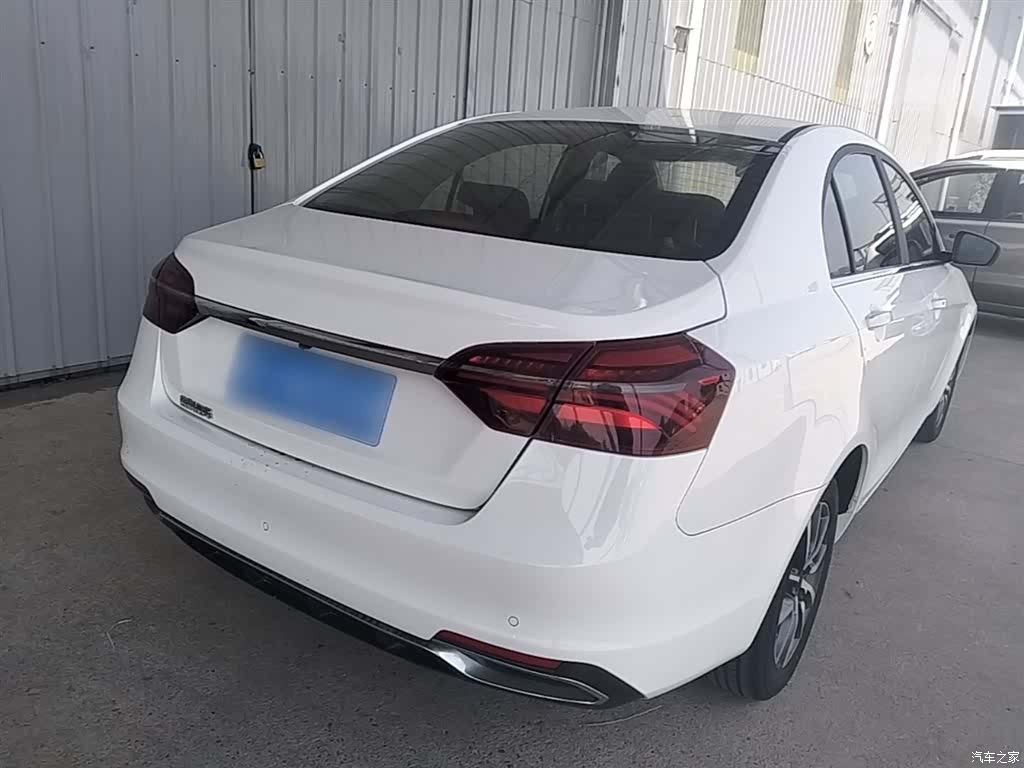 Geely Emgrand, 2019 7