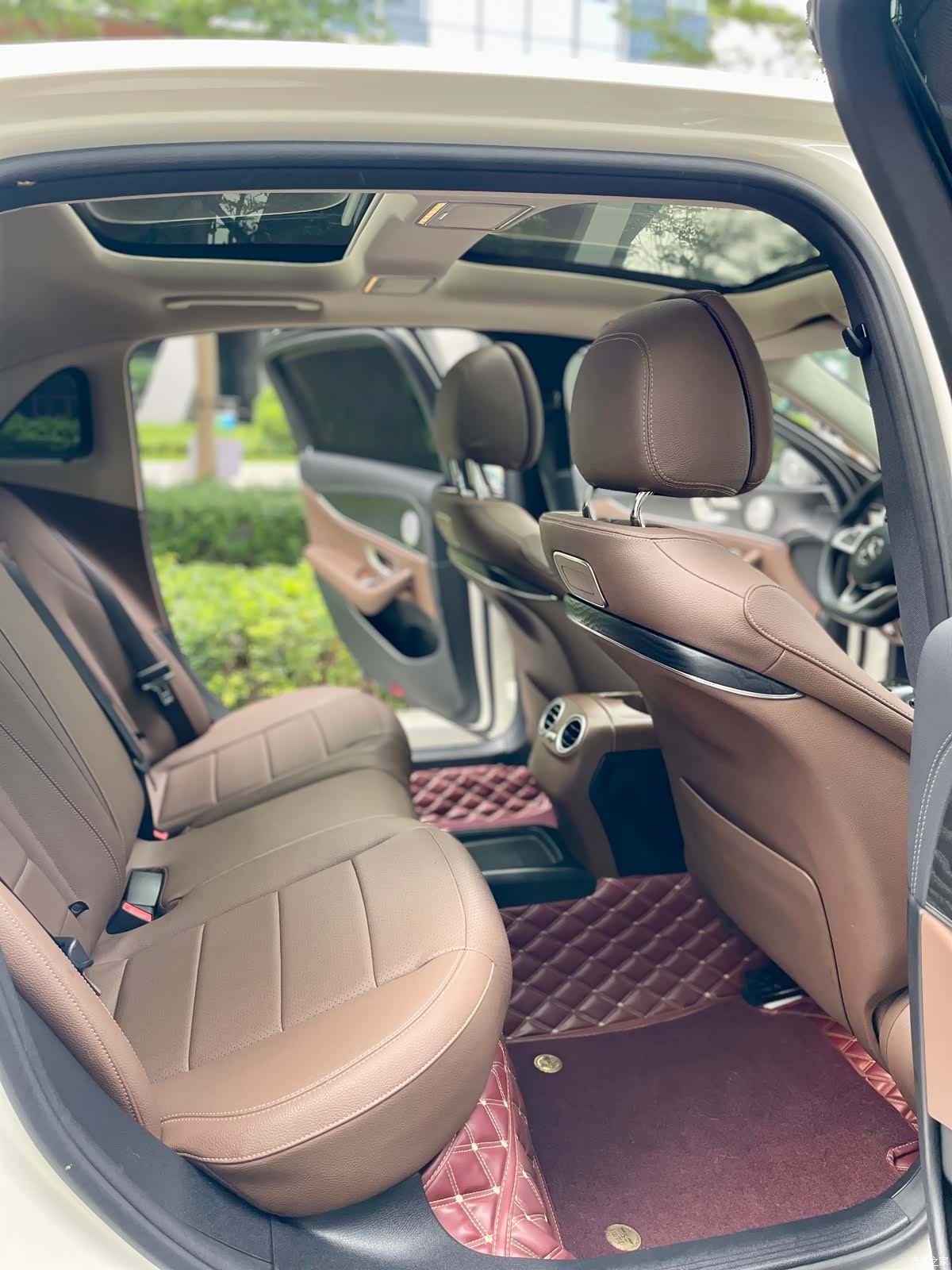 Mercedes-Benz E-Class, 2017 19