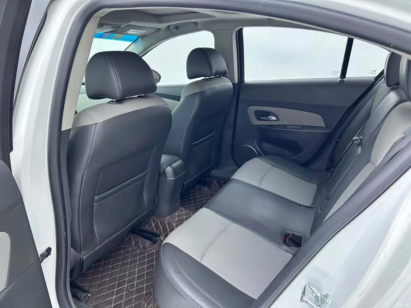 Chevrolet SE, 2013 7
