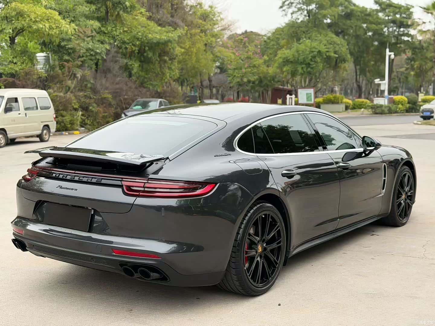 Porsche Panamera, 2019 9