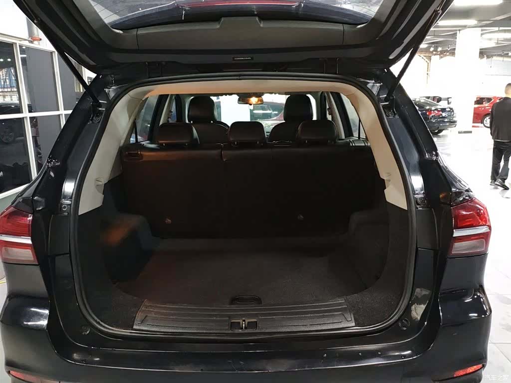Roewe RX5, 2021 15