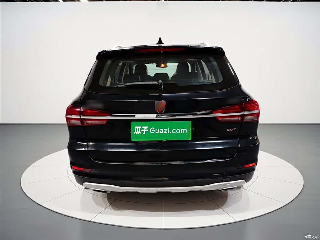 Roewe RX5, 2021 4
