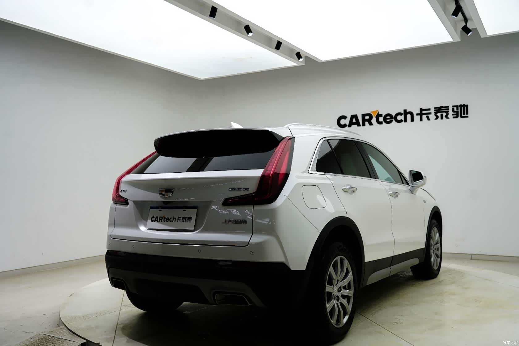 Cadillac XT4, 2021 24