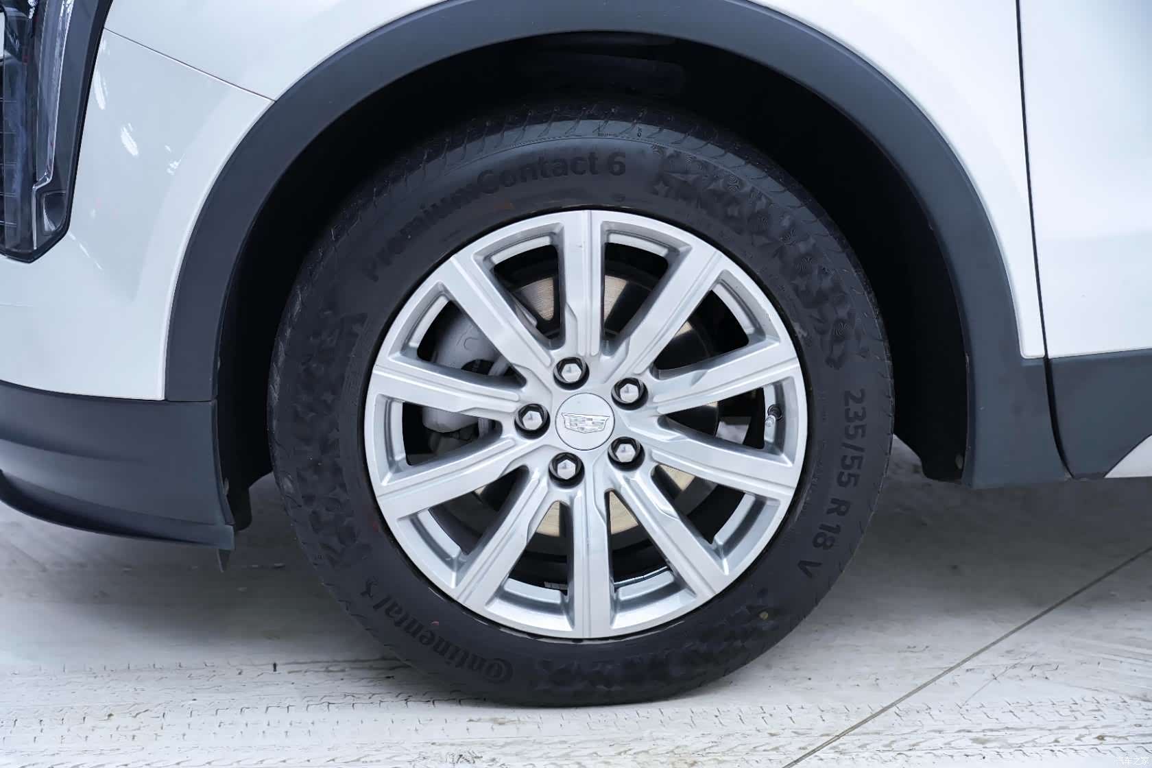 Cadillac XT4, 2021 10