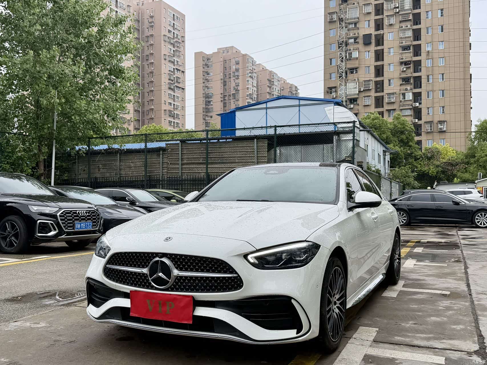 Mercedes-Benz C-Class, 2025 1