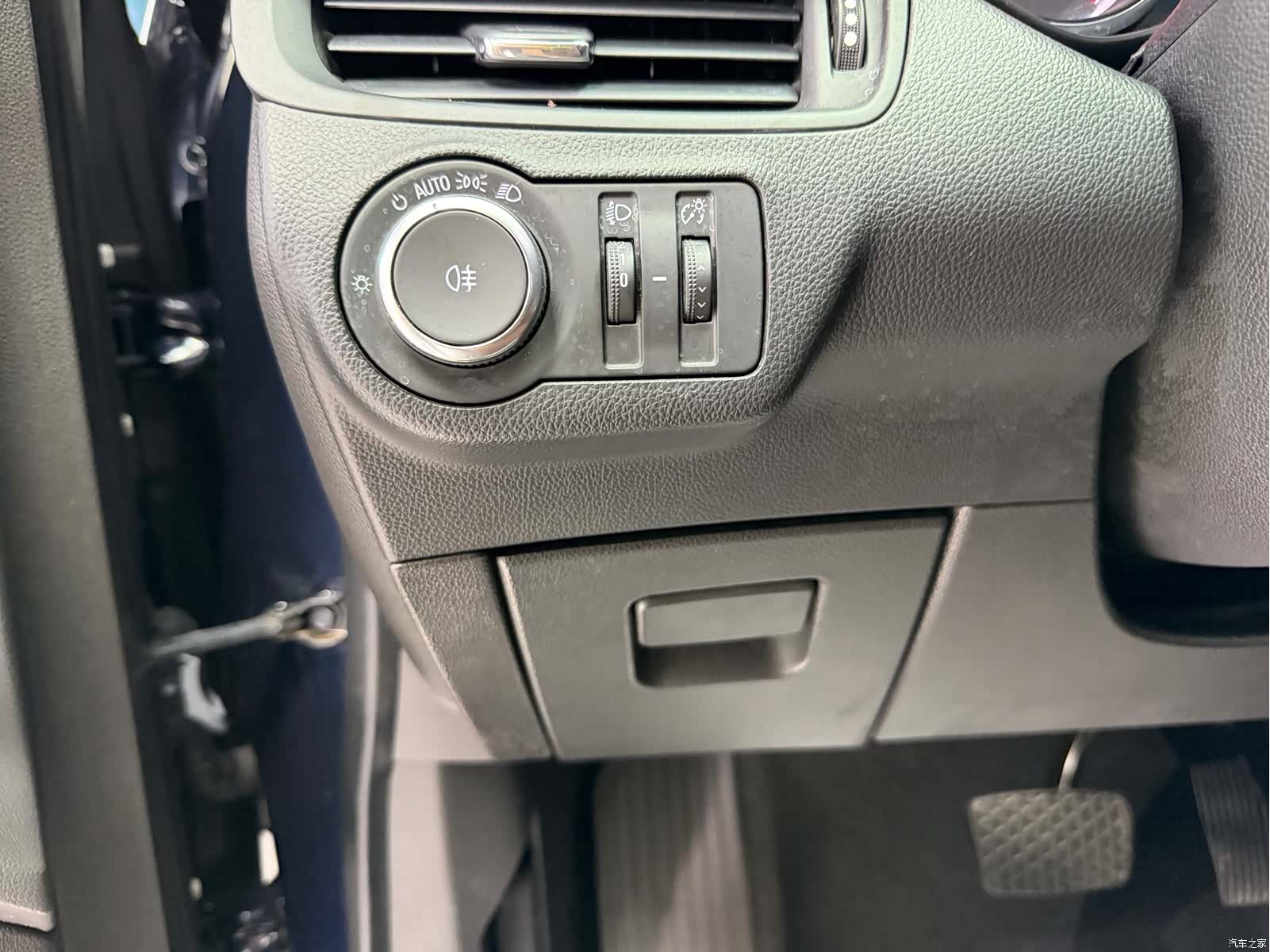 Buick Envision Plus, 2021 17