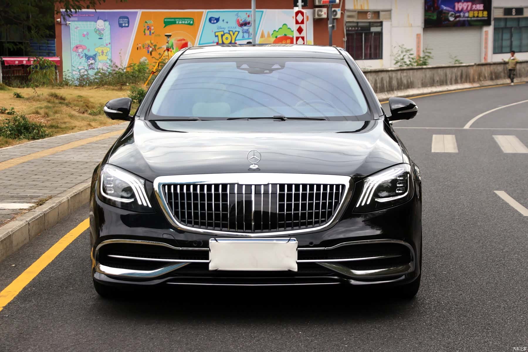 Maybach S-Class, 2018 2
