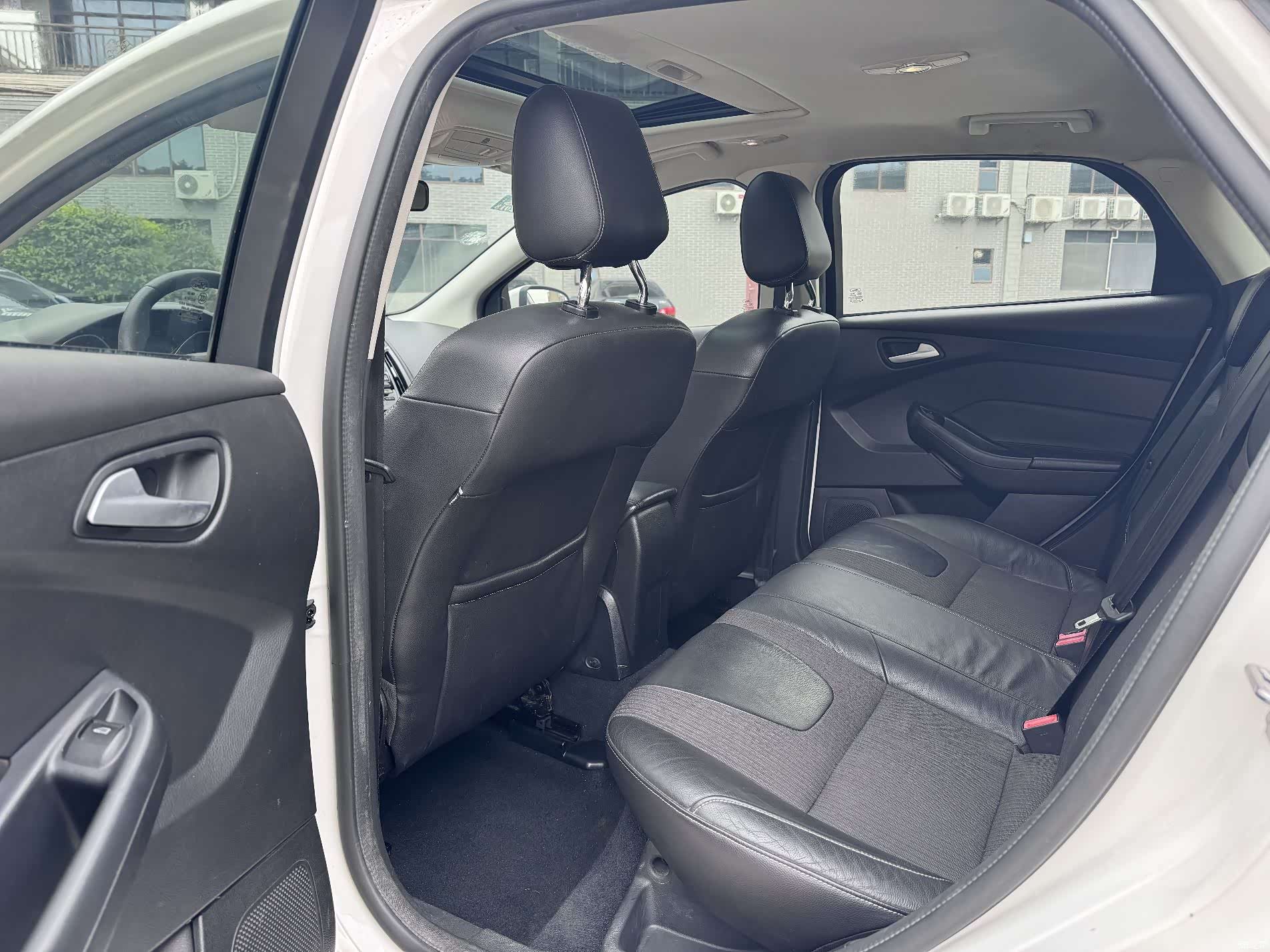 Ford Focus, 2014 все фото