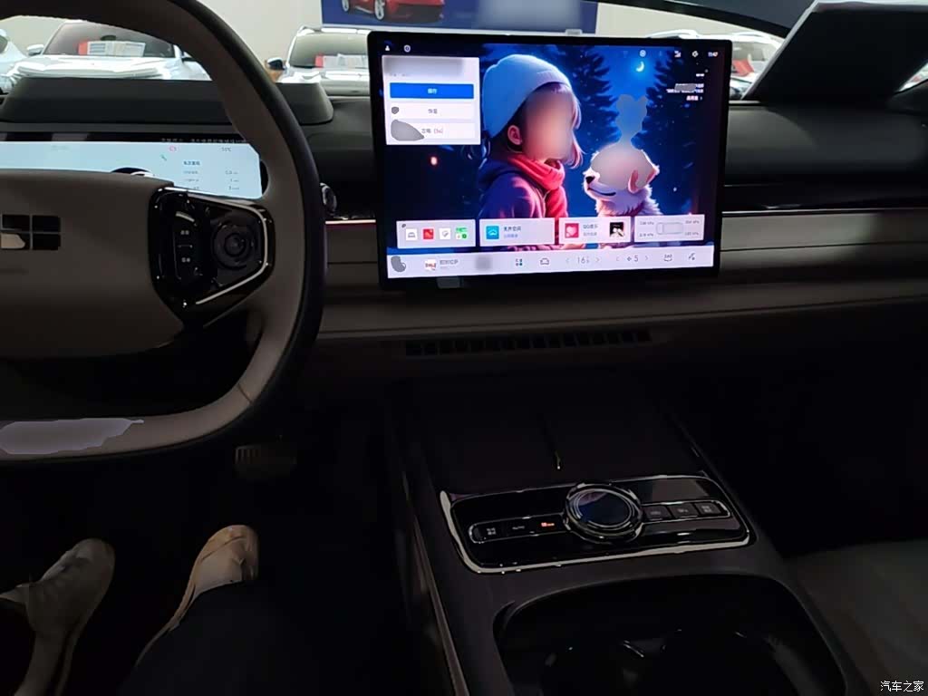 Geely 8, 2025 10