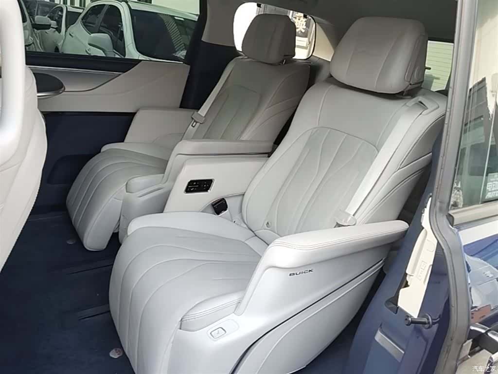 Buick GL8, 2024 17