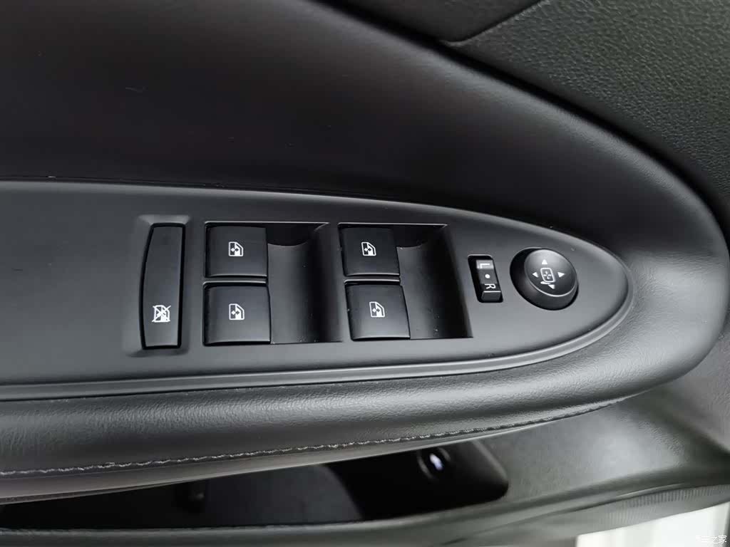 Buick Verano, 2018 9