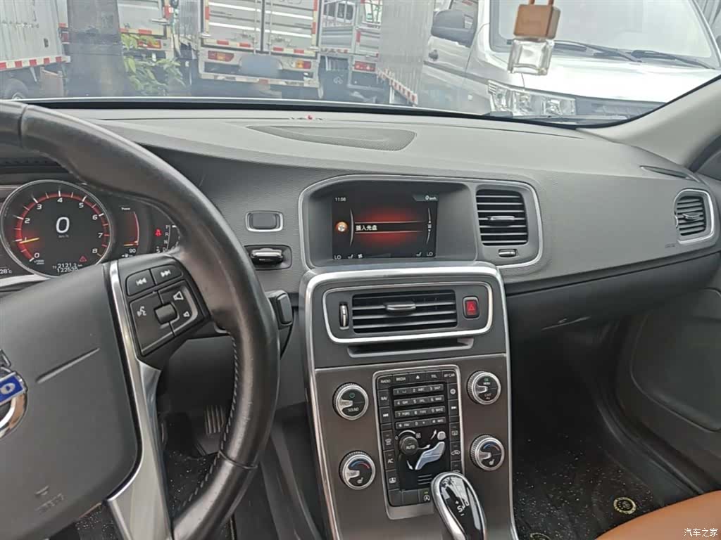 Volvo S60, 2016 10