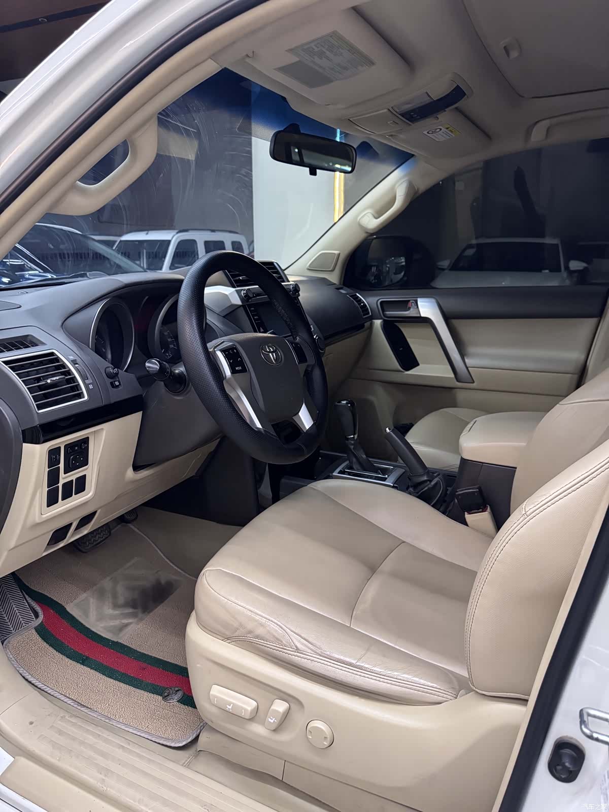 Toyota Prado, 2017 все фото