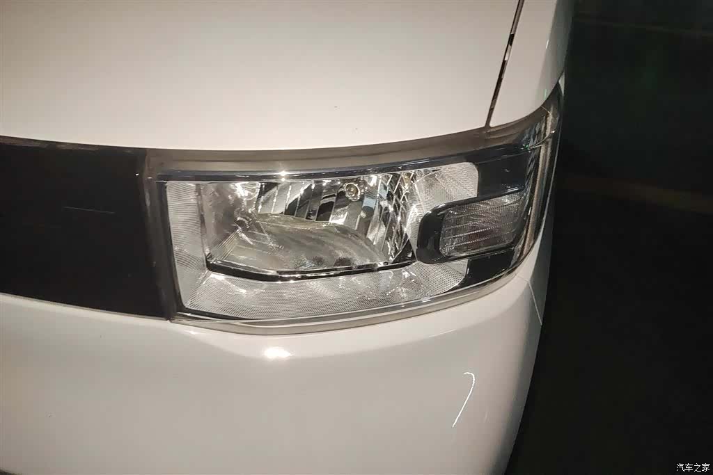 Wuling Yuan, 2023 все фото
