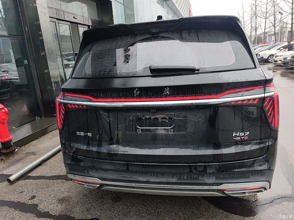 Hongqi HS7, 2025 4