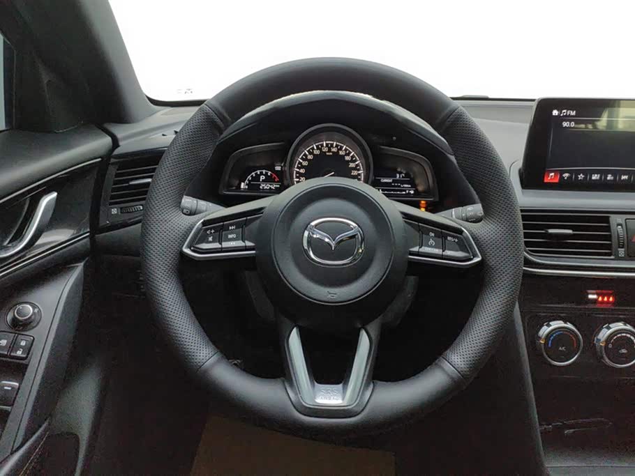 Mazda CX-4