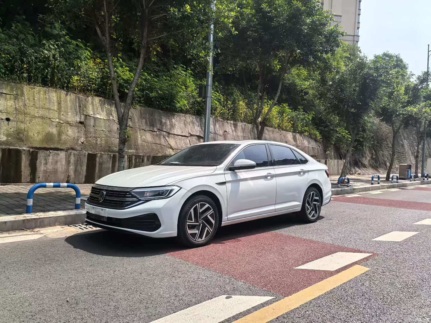 Volkswagen Sagitar, 2025 3