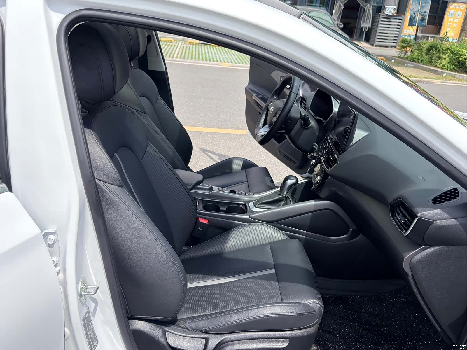 Hyundai Lafesta, 2022 11