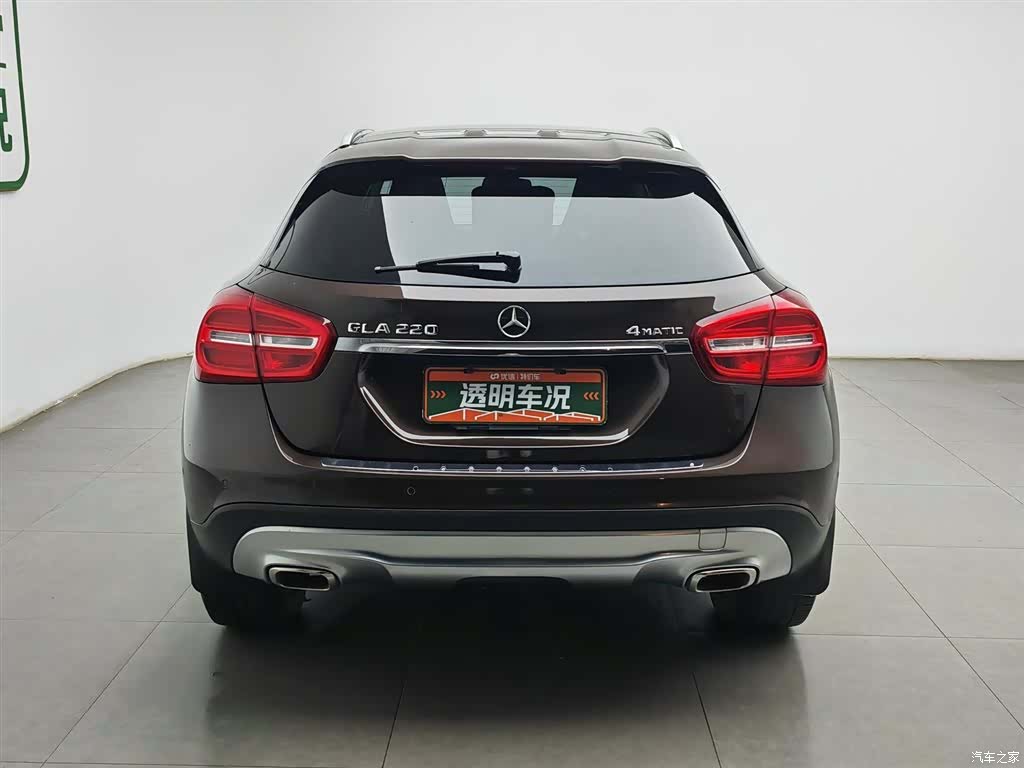 Mercedes-Benz GLA, 2015 4