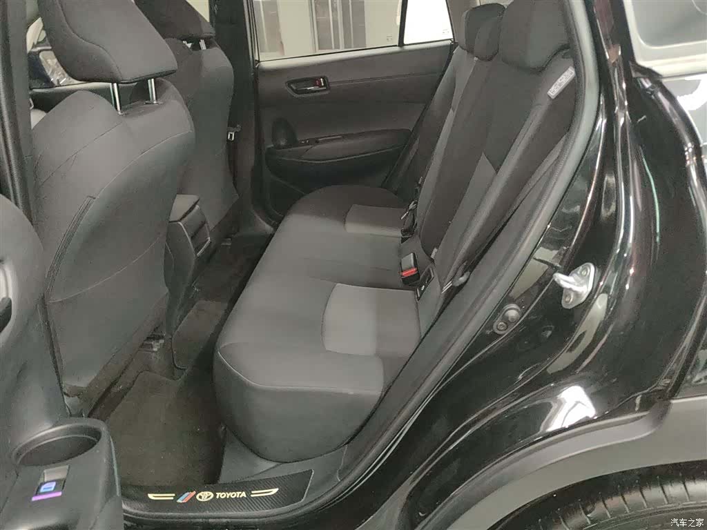 Toyota Frontlander, 2024 13