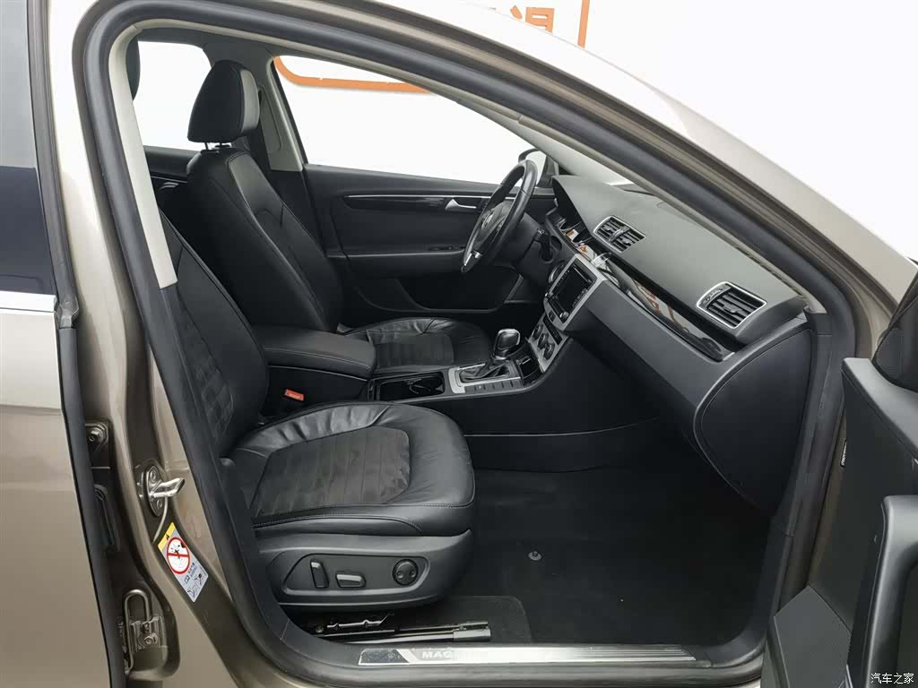 Volkswagen Magotan, 2015 23