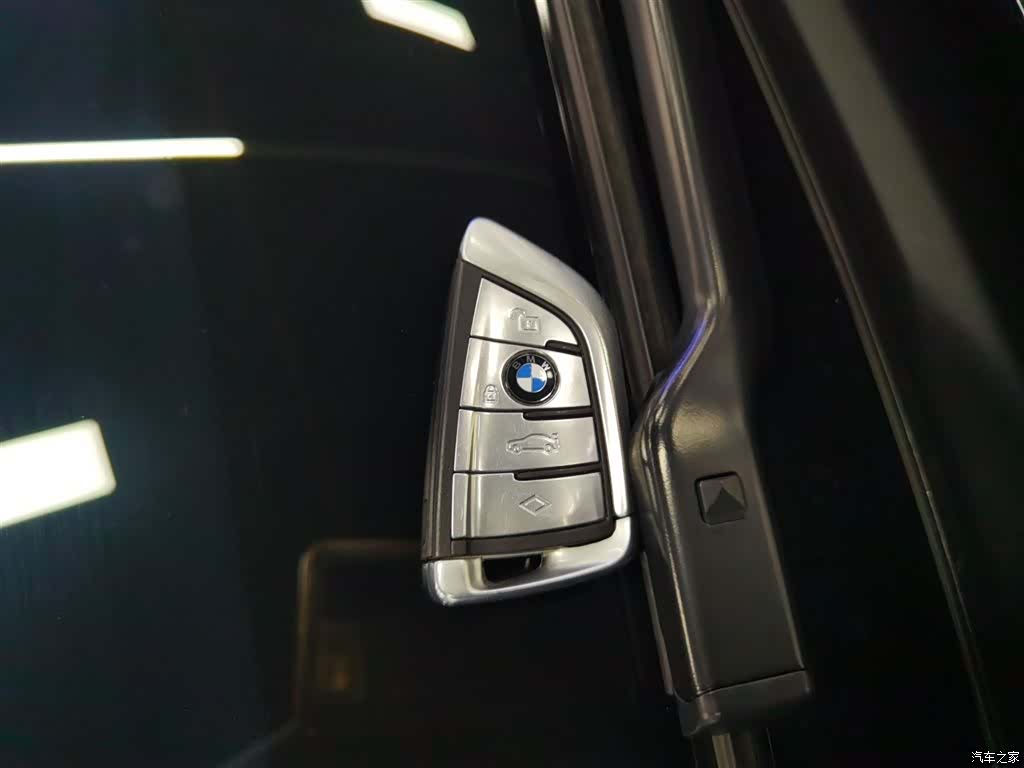 BMW 5 Series, 2017 17