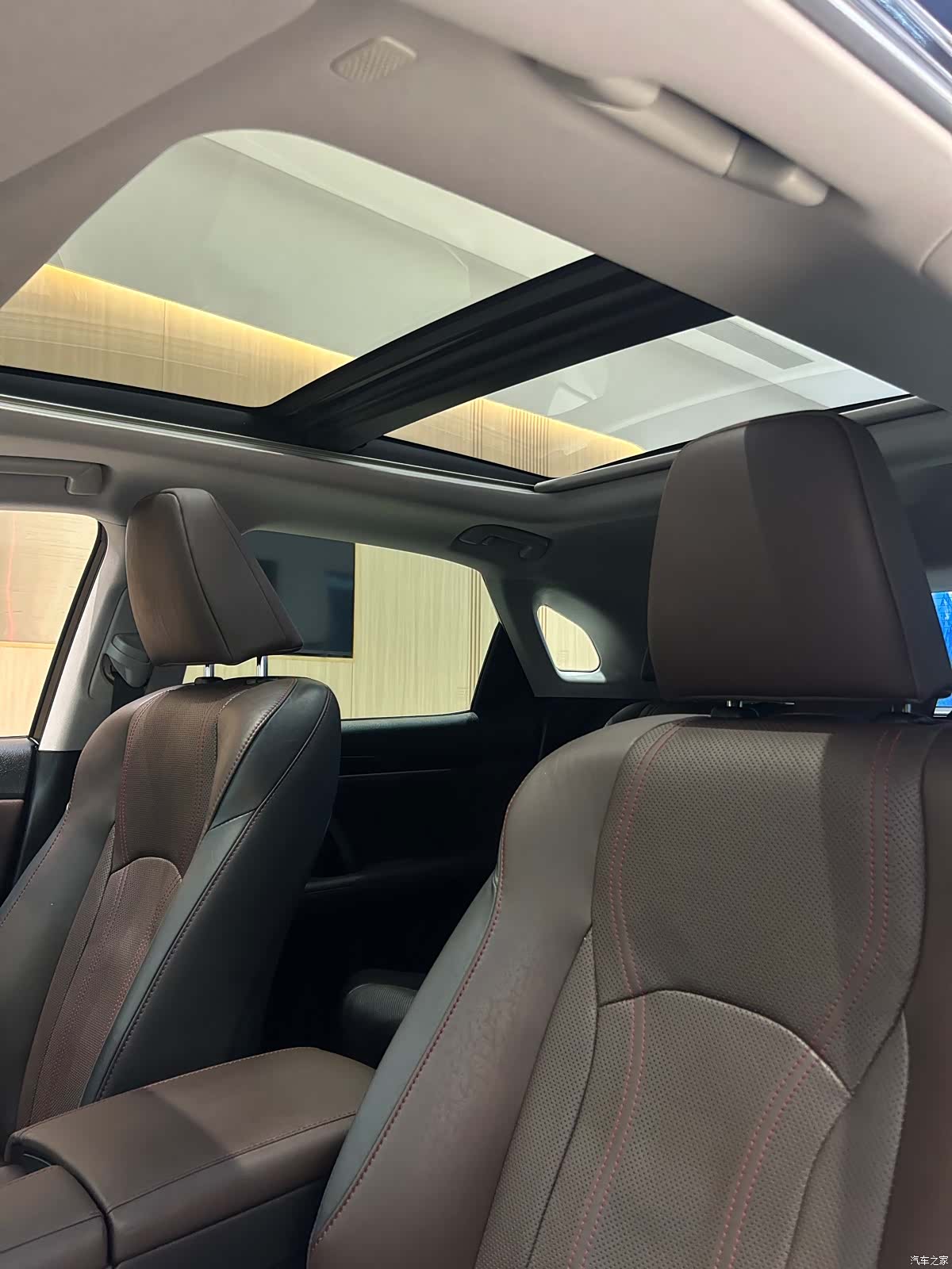 Lexus RX, 2018 12
