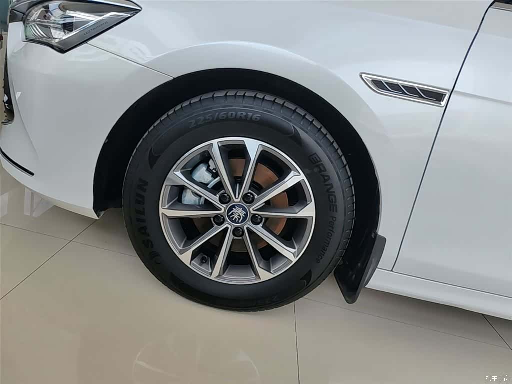 BYD Qin, 2025 23