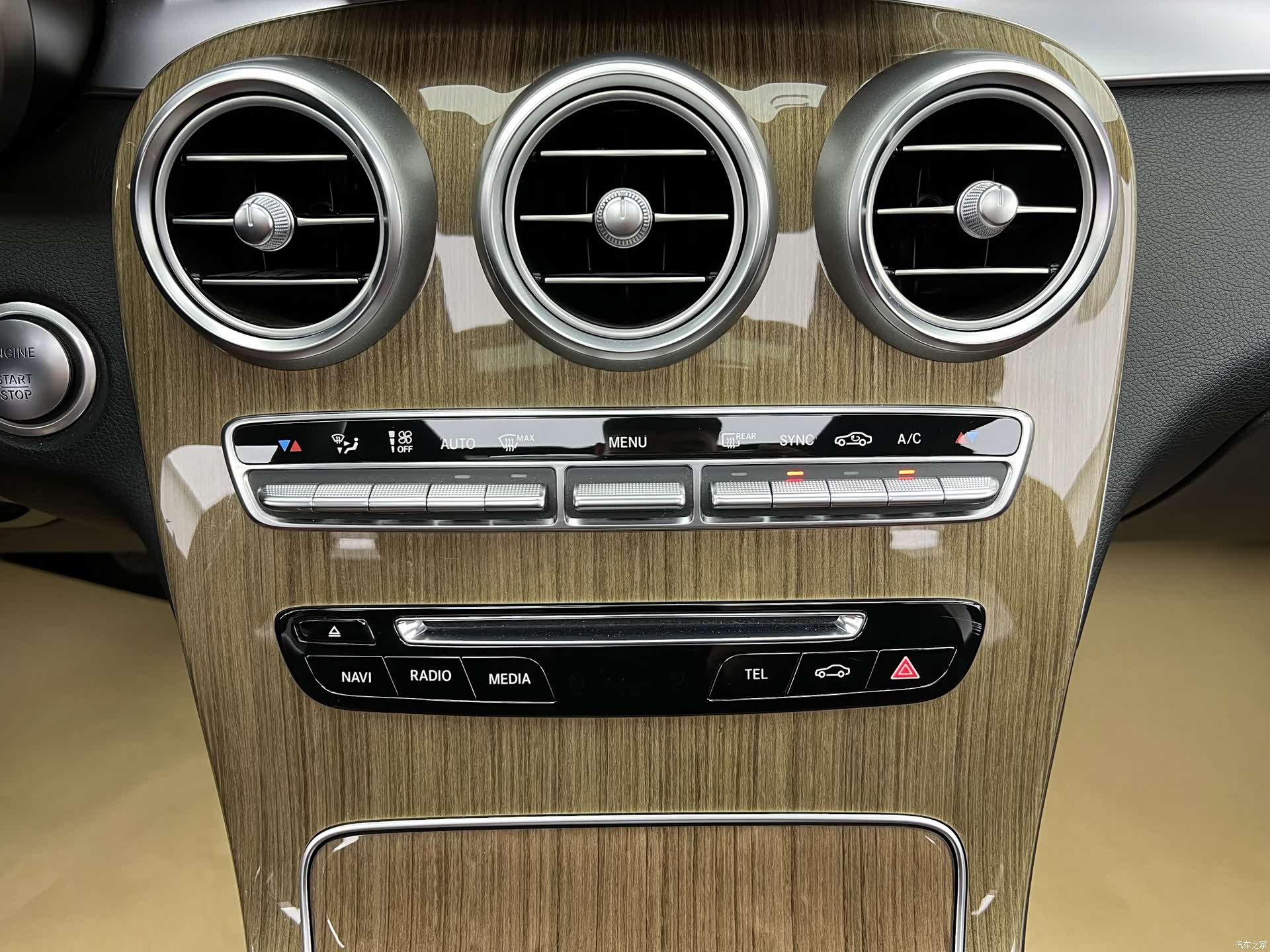 Mercedes-Benz GLC, 2017 24