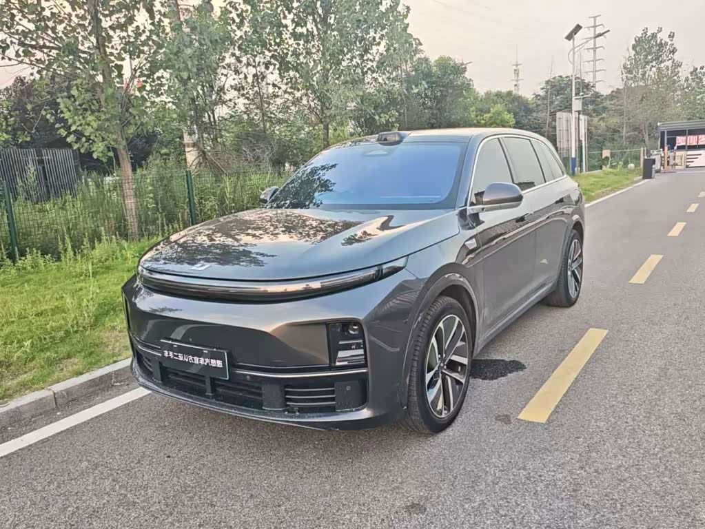 Li Auto L7