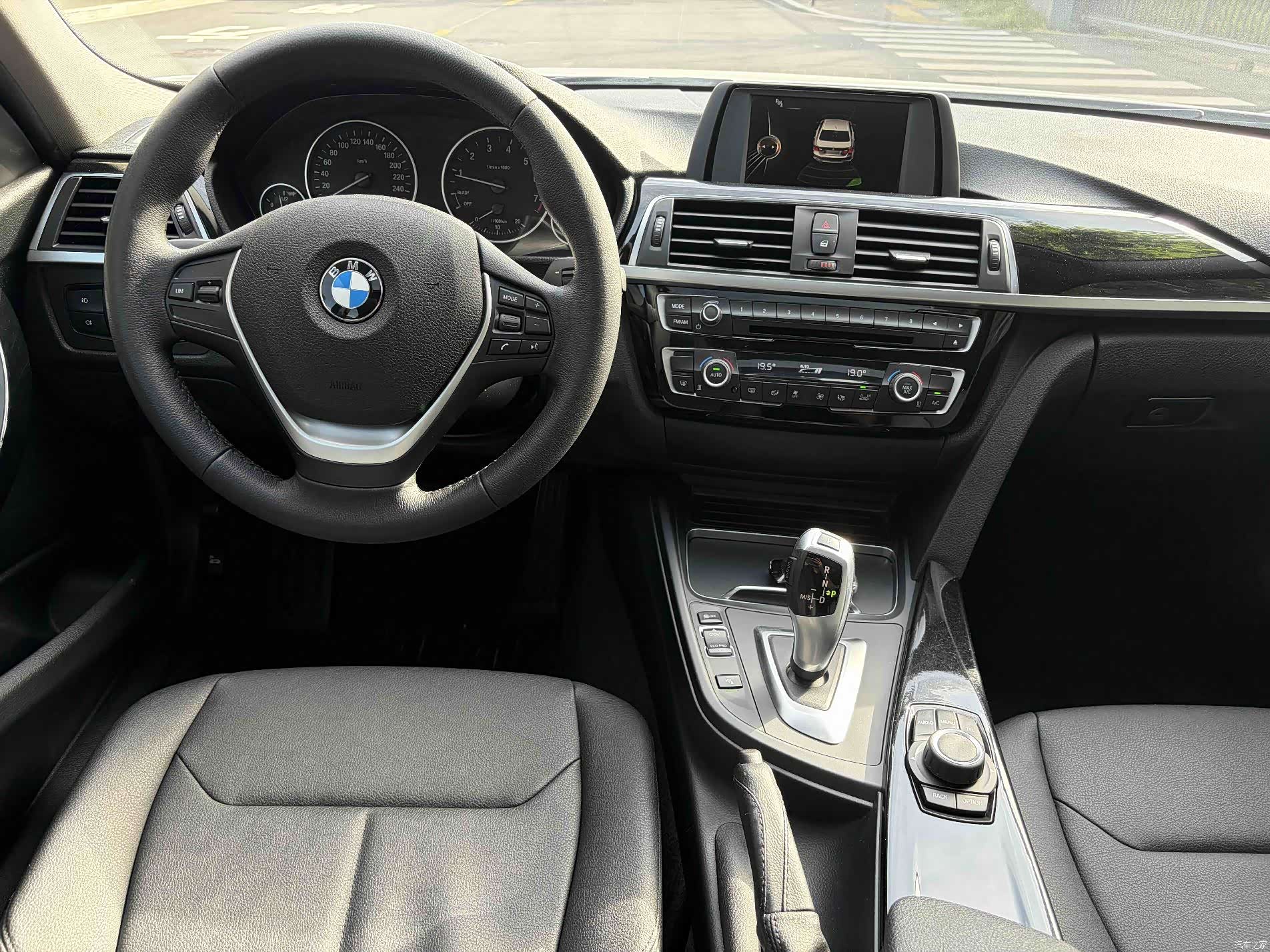 BMW 3 Series, 2017 10
