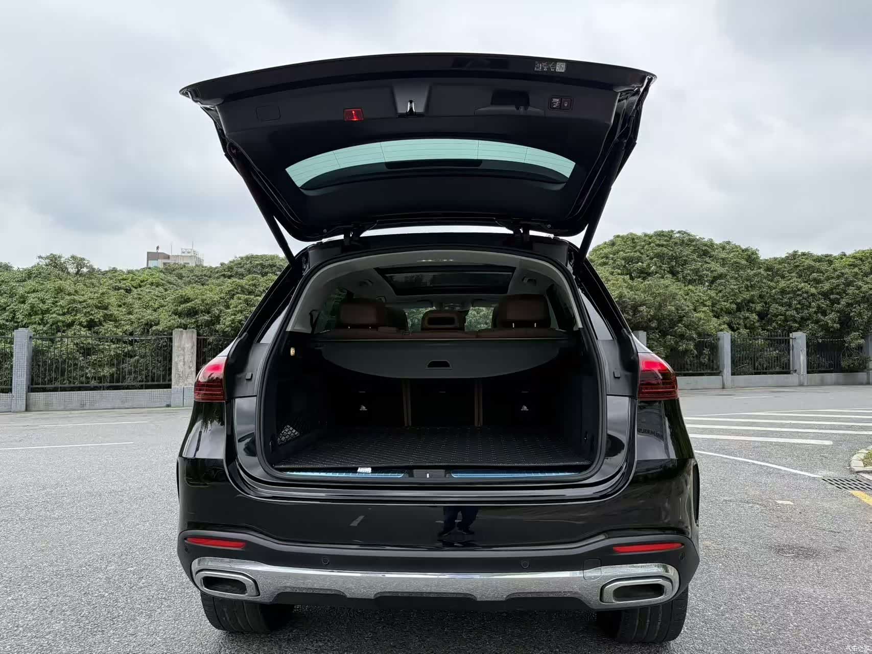 Mercedes-Benz GLE, 2024 19