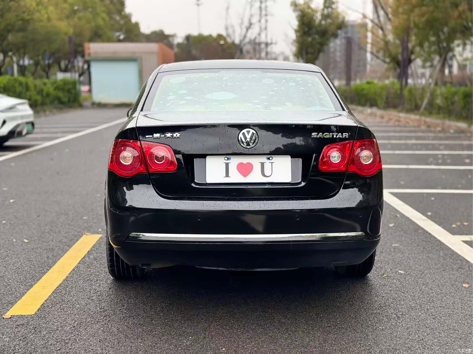 Volkswagen Sagitar, 2011 8