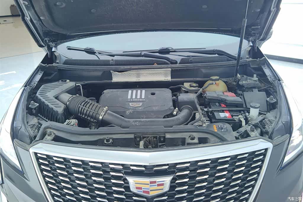 Cadillac XT5, 2019 10