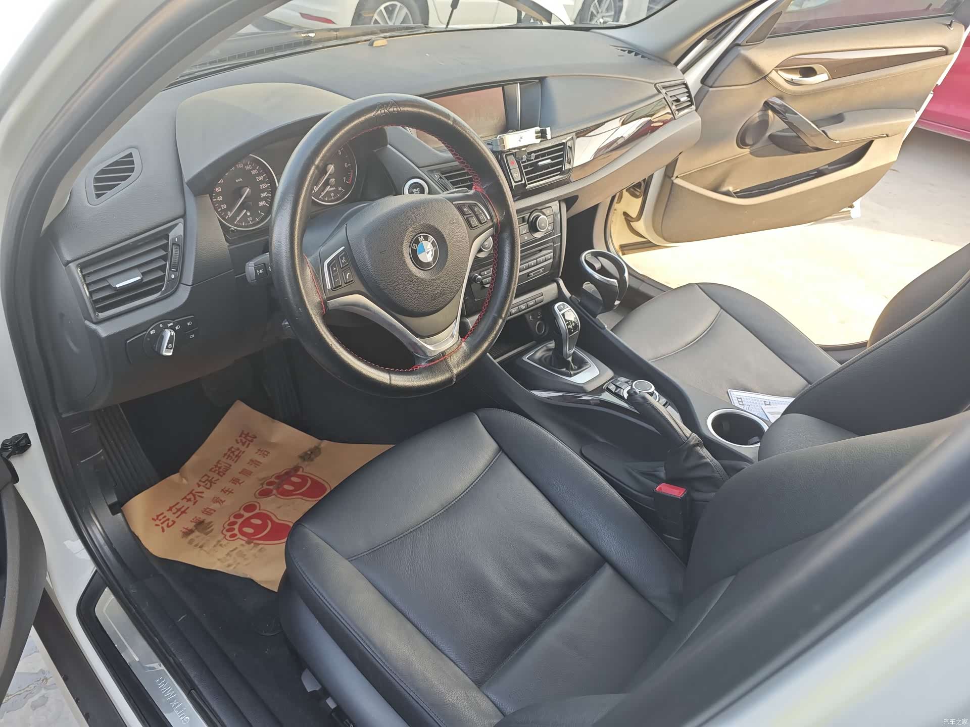 BMW X1, 2013 все фото