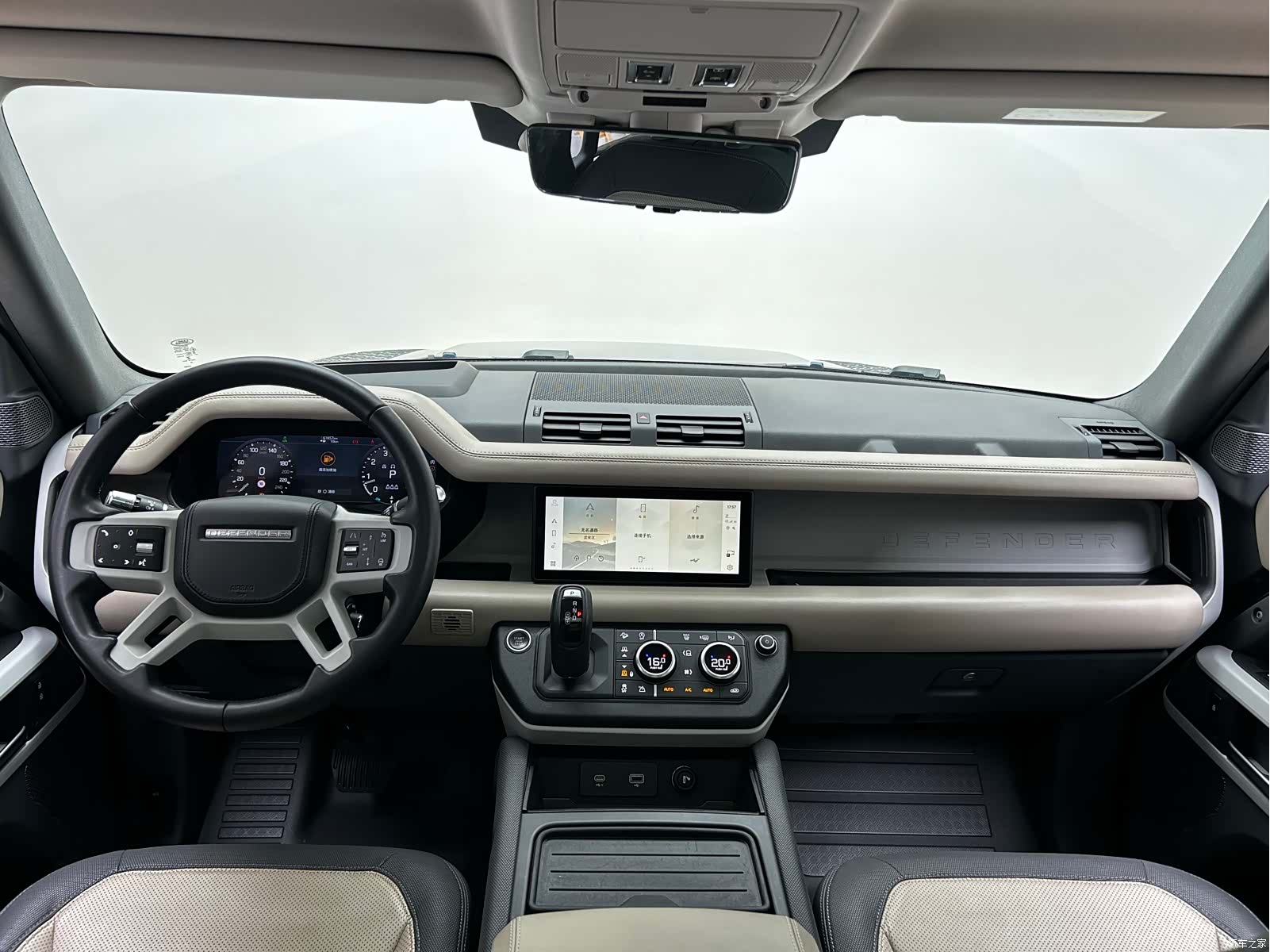 Land Rover Defender, 2021 15