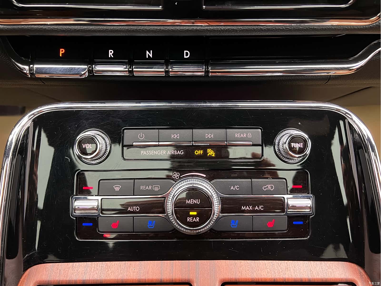 Lincoln Navigator, 2021 19