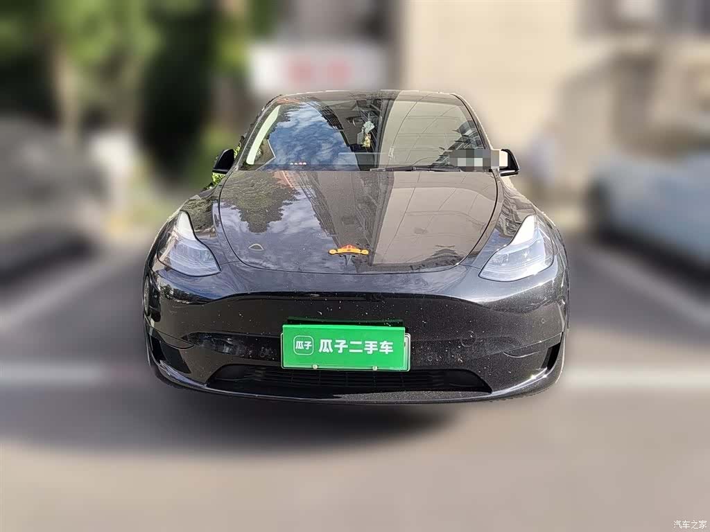 Tesla Model Y, 2022 23
