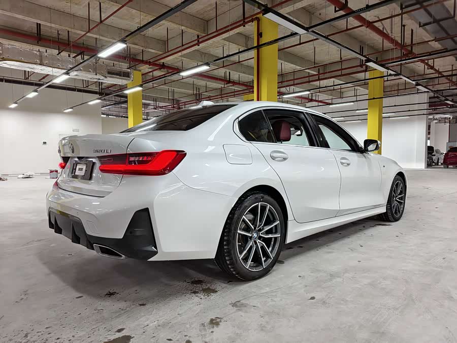 BMW 3 Series 2023, фото 7
