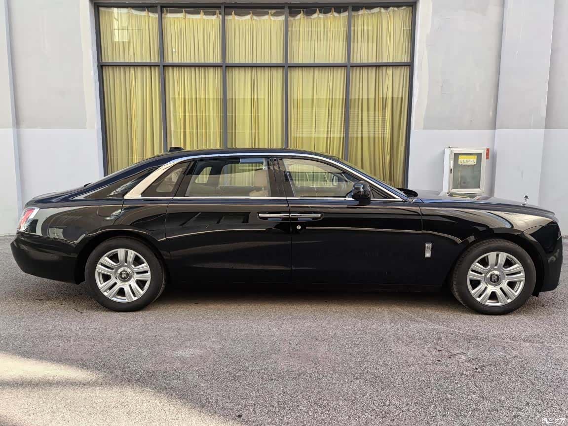 Rolls-Royce Ghost, 2021 2