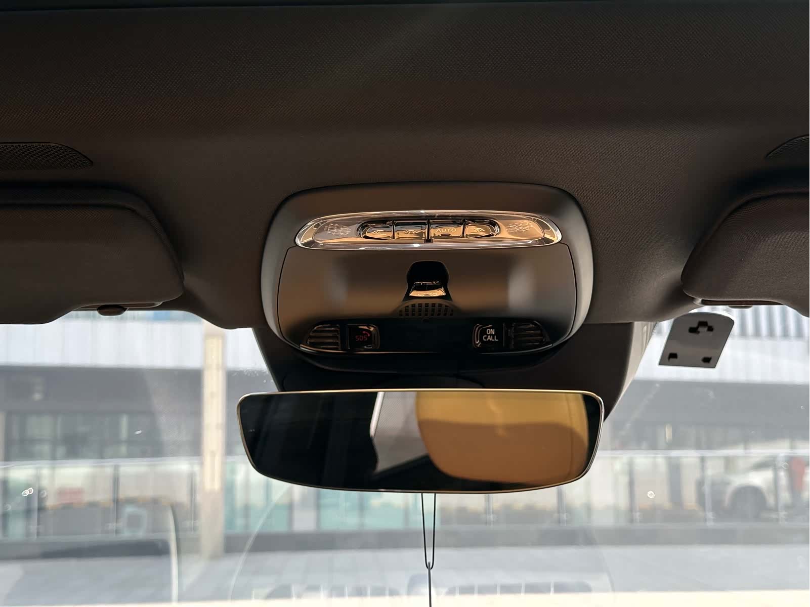 Volvo XC90, 2018 24